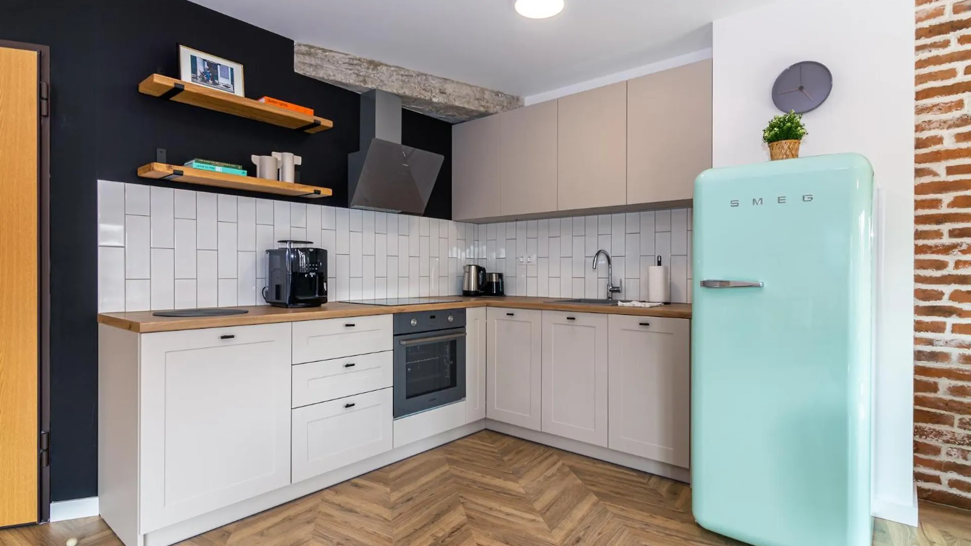 Vintage Home In Central Пловдив